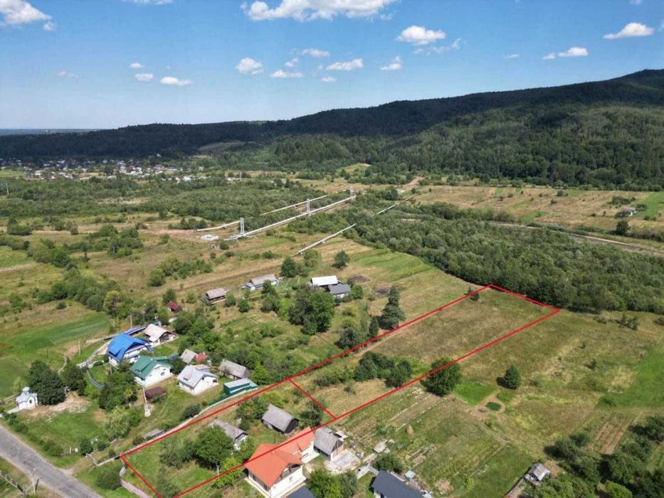 Продаж земельних ділянок з будинком у с. Шевченкове
