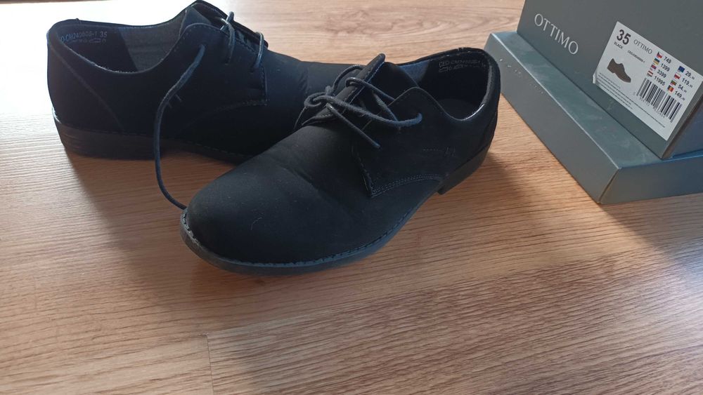 buty dla chłopca czarne roz. 35