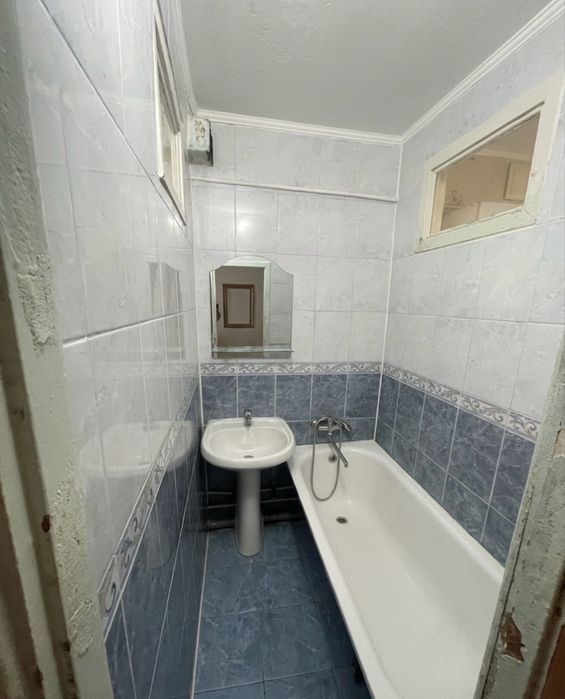Без комісії для покупця продається чотирьох кімнатна квартира в корабельному районі
