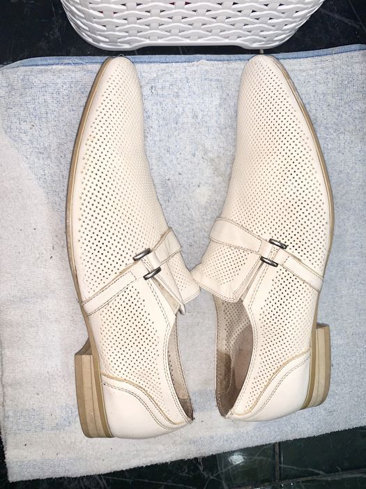 Взуття чоловіче перфороване 40 розміру.