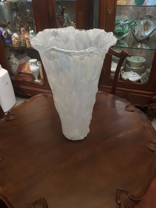 Imponente e grande jarra murano