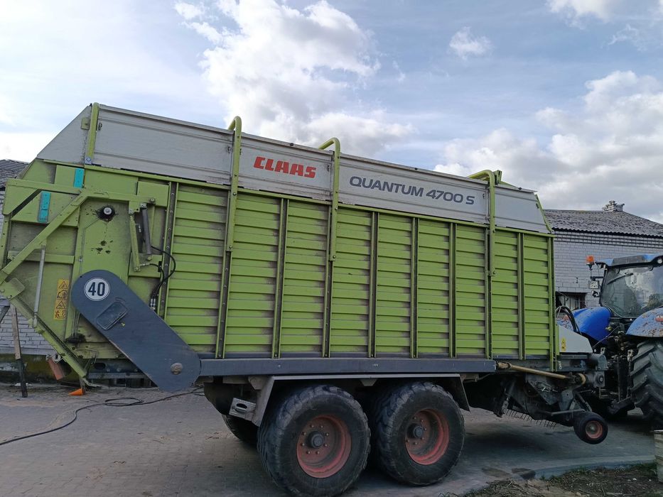 Przyczepa samozbierająca CLAAS Quantum 4700S