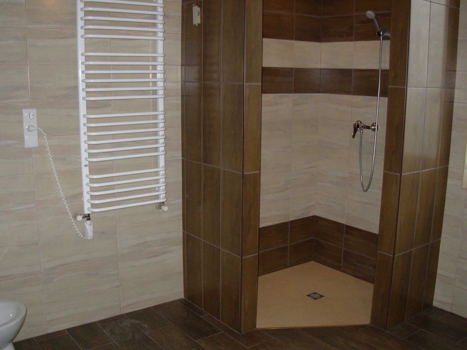 Цегляний будинок 9х11 м