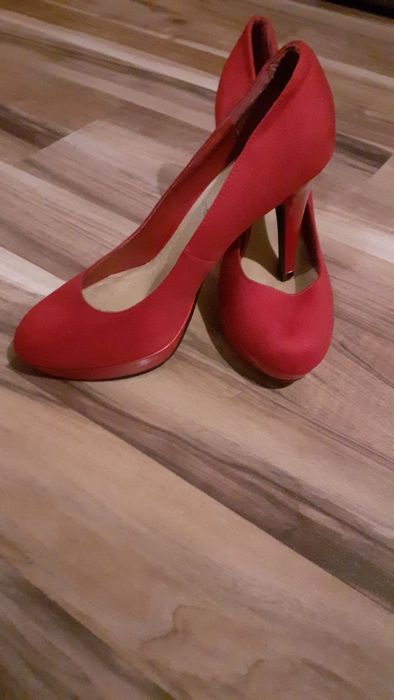 Buty rozm 40 PIĘKNE