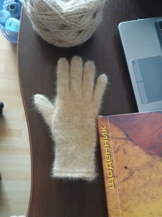 Носки, перчатки, варежки из собачьей шерсти