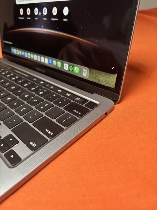MacBook Pro M1 13” 2020 | 16GB RAM | 256GB SSD | Garantia