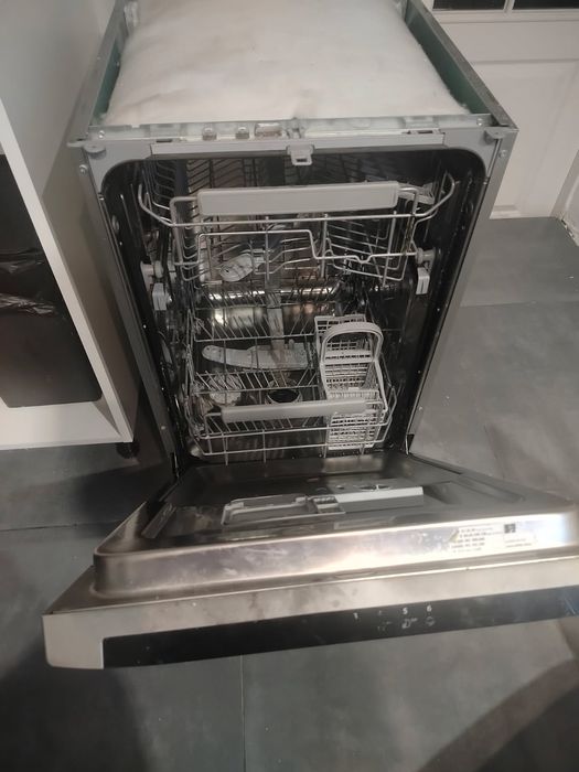 Zmywarka + kuchenka (Whirlpool/Amica)