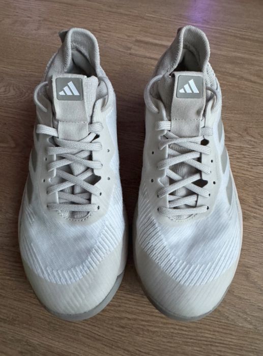 Ténis Adidas.465734514906900482