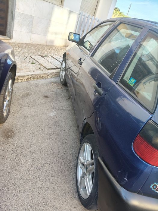 SEAT Ibiza gasolina — photo 2
