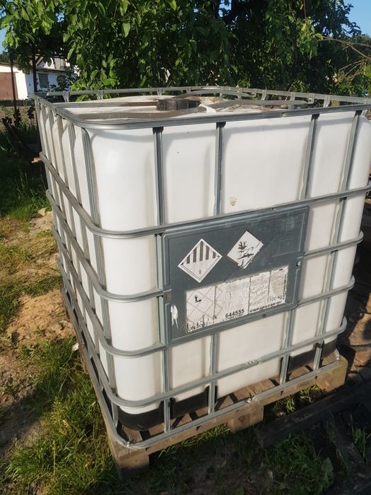 Кубова ємність під топливо, воду, б.у єврокуб