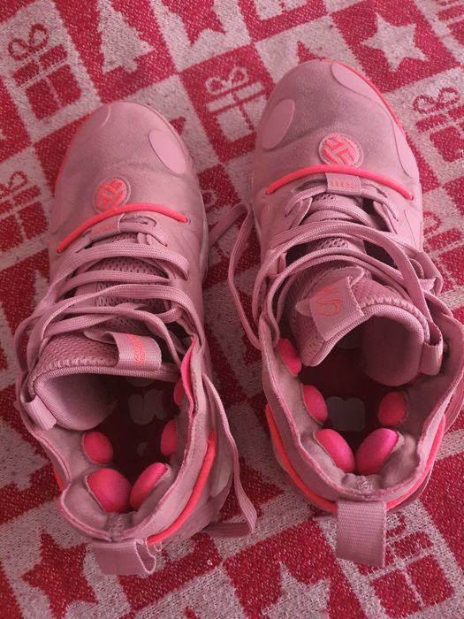 Ténis Adidas Harden Vol. 6 "Pink Jewel  tamanho 42,5
