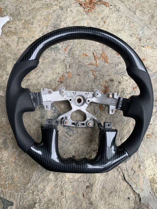 Дизайнерский руль на Инфинити qx 80 2010-