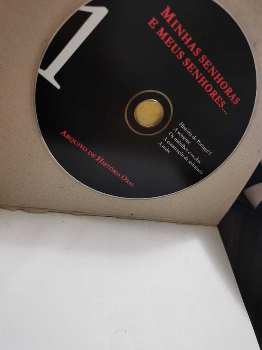 Ladies and Gentlemen...64729810269314121