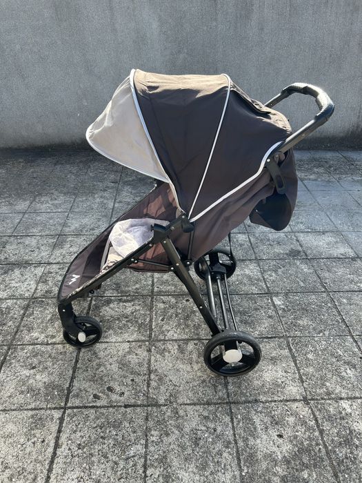 Carrinho de bebé