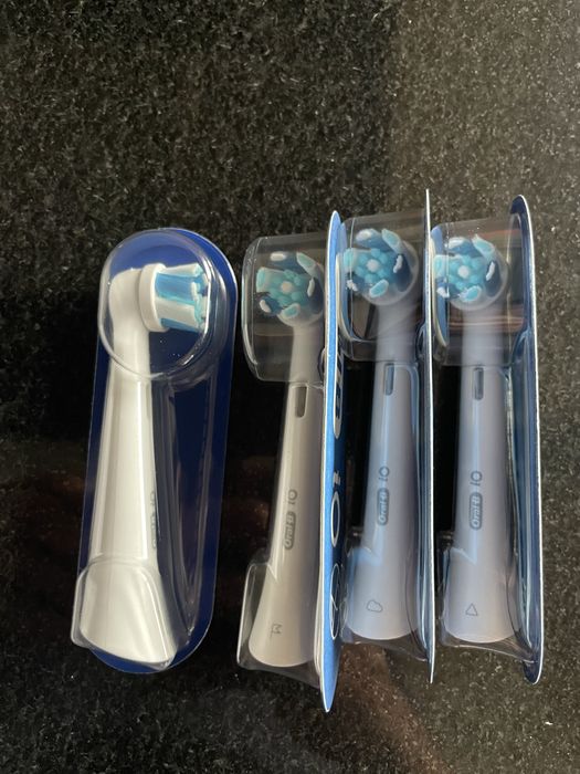 4 szt końcówek oral b io ultimate clean