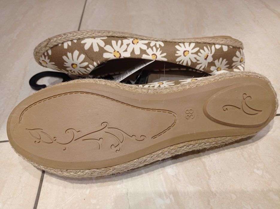 Baleriny w kwiatki rozm 38