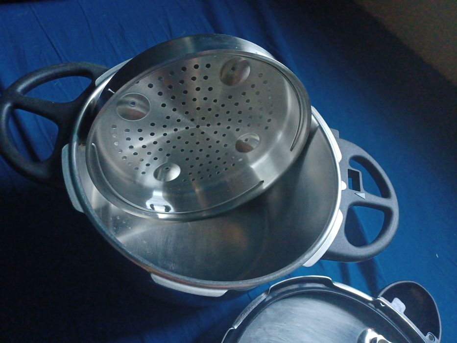 Panela de pressão lagostina
