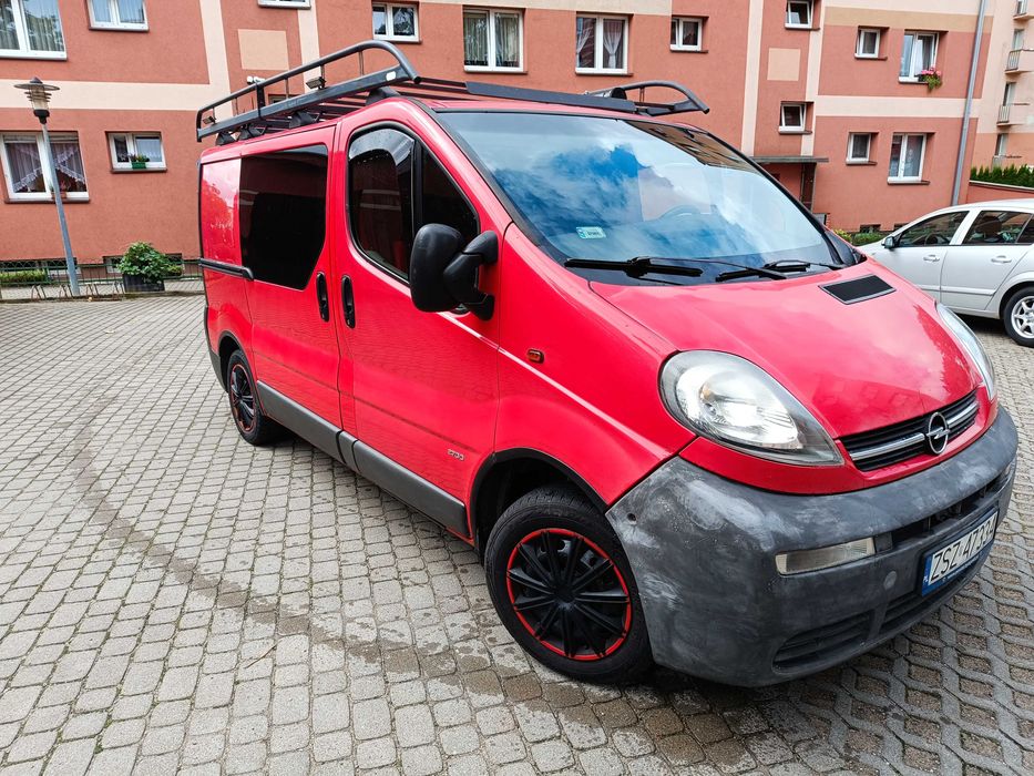 Samochód bus Opel vivaro 1,9 2001