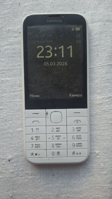 Продам Nokia 225 Dual SIM (RM-1011)
