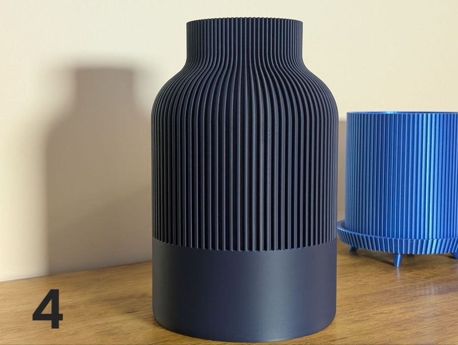 Вазоны и вазы для цветов