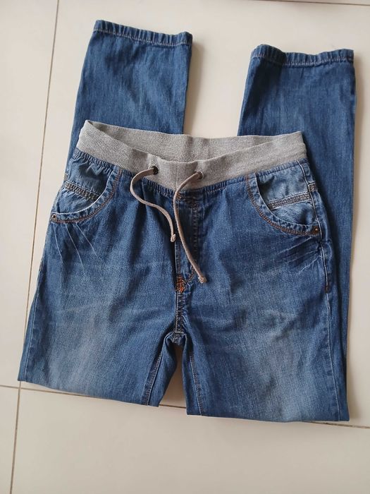 Jeansy spodnie chłopięce 152 158 joggery proste regulacja