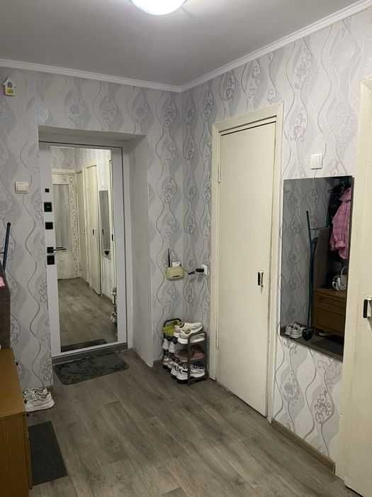 ПРОДАМ 2 кім. квартиру! СУПЕР - ЛОКАЦІЯ - Зарічанська! • ID 3318