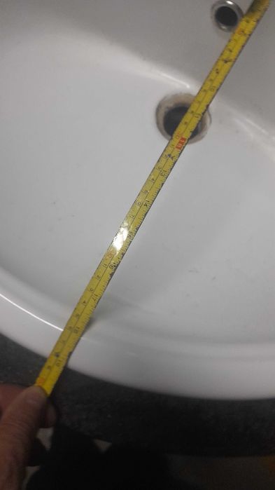 Lavatório e Pedra  e Resguardo de Vidro