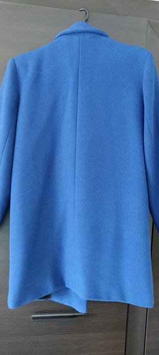 Śliczny płaszcz kobaltowy