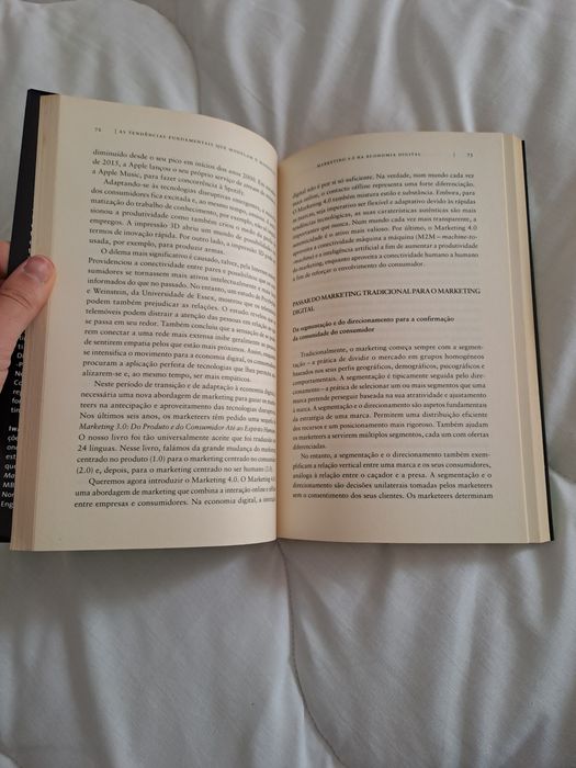 Livro "Marketing 4.0- Mudança do Tradicional para o Digital" de Philip