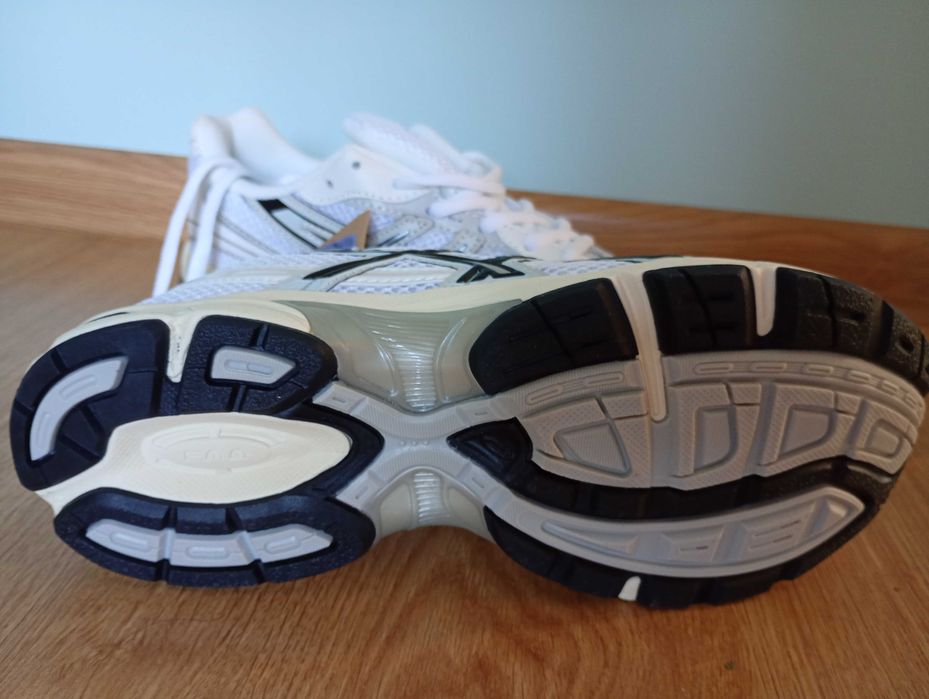 Buty  Asics 41,5