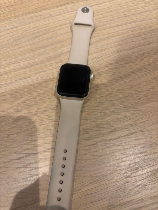 Relógio Apple Watch SE