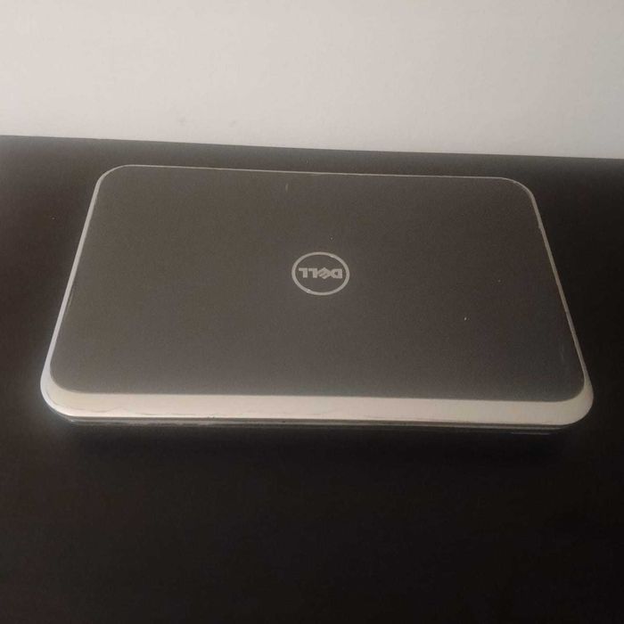 Dell Inspiron 15R-5520