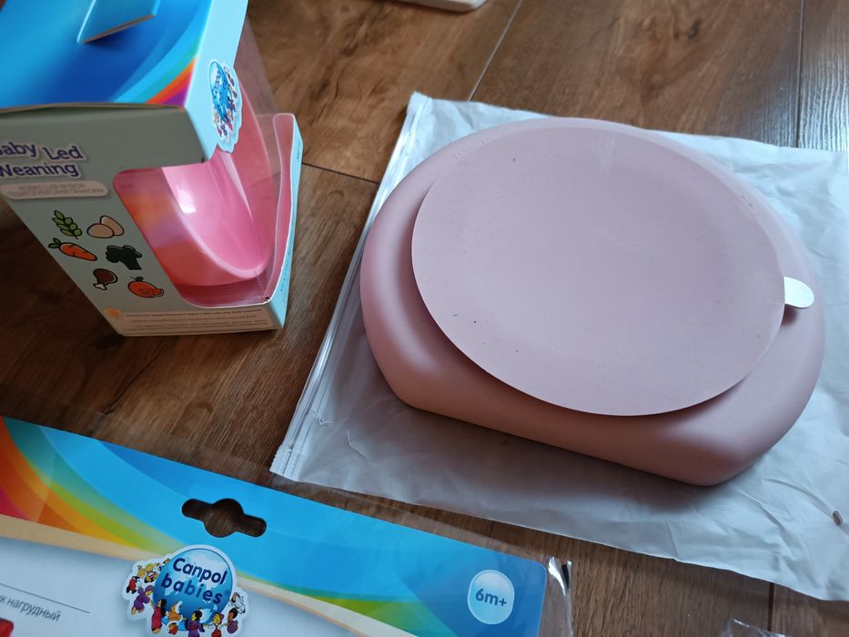 Nowe talerzyk z przyssawką miseczka śliniaki