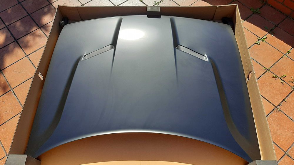 Maska DODGE CHALLENGER 2015- Aluminium