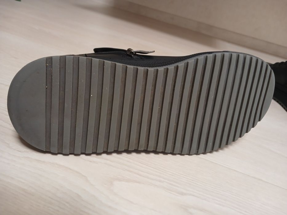 Черевики чоловічі