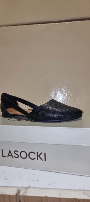 Buty damskie Lasocki nowe, nieuzywane, czarne, z metka