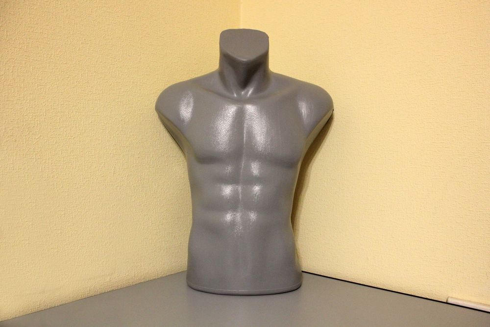 Манекен чоловічий, торс, бюст