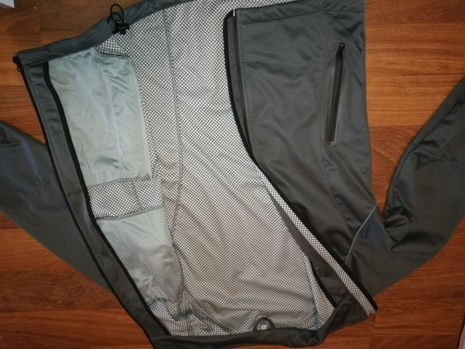 Sprzedam bluzę softshell rozmiar S
