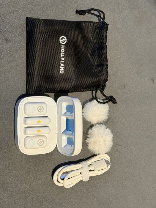 Mini microfone sem fio Hollyland Lark A1 Combo Branco,  para iPhone e Android. (2 TX + USB-C RX + Lightning RX + Estojo de Carregamento).