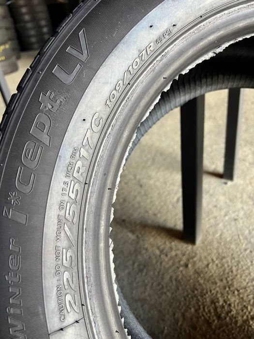Розпаровка 225/55 r17c Hankook winter i*cept LV 2022р (463)