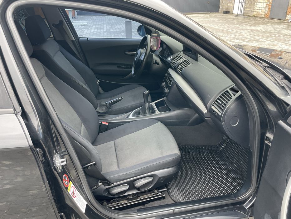 BMW 2.0 дизель 2005 рік