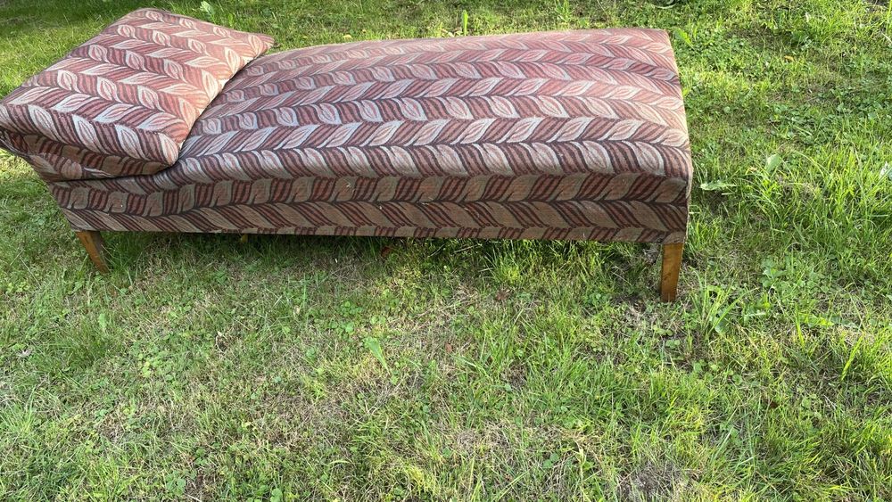 Leżanka przedwojenna antyk stan dobry, lata 20-te