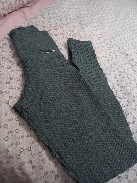 Leggins escama de peixe.