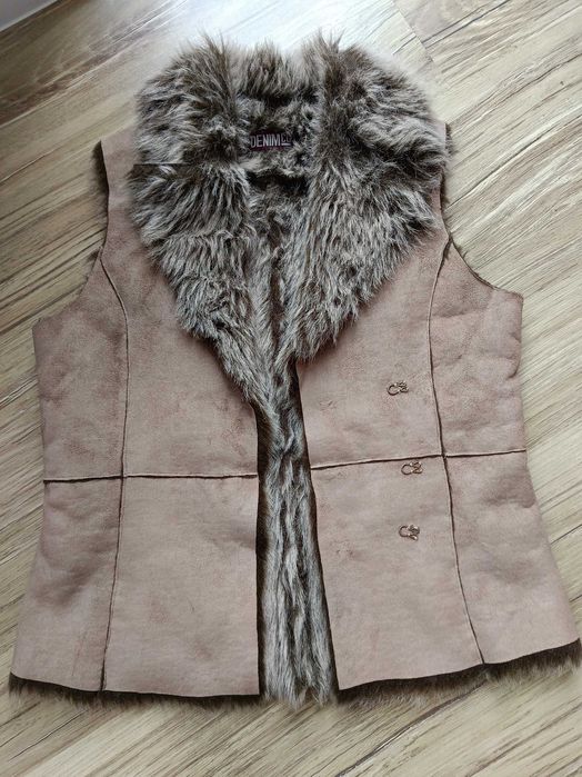 Kamizelka bezrękawnik z eko futra Denim CO rozmiar 38.