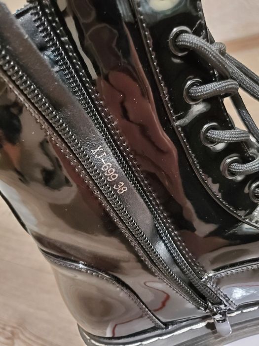 Ботинки женские демисизонные