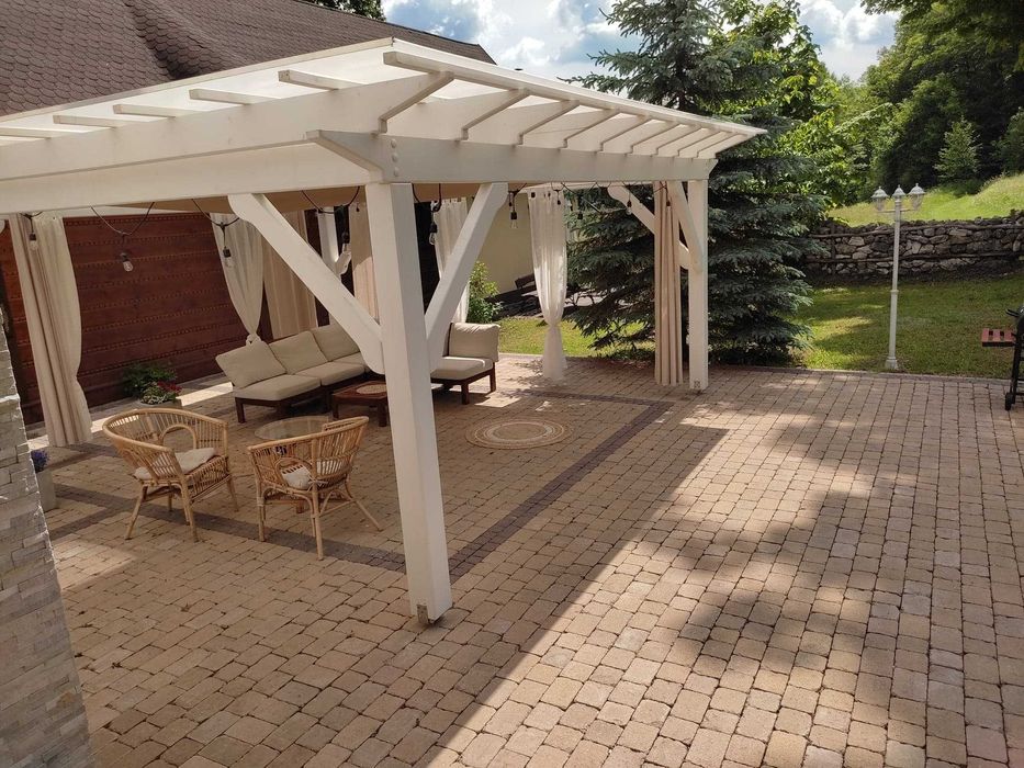 Ferie, zima, domki, noclegi, jacuzzi, sauna, kominek, balia