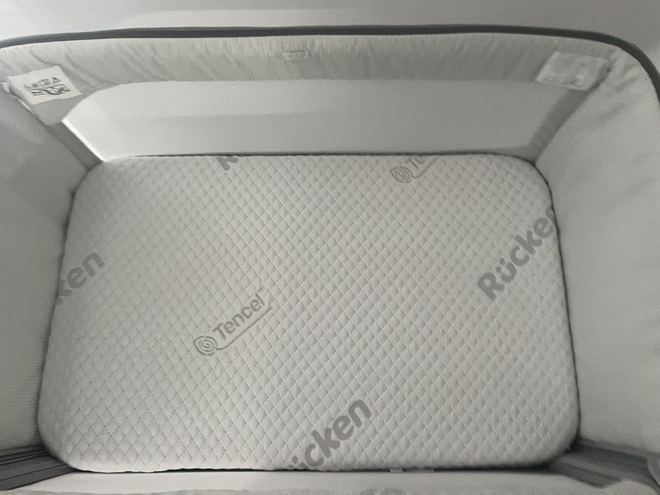 Łóżeczko dostawne chicco next2me magic