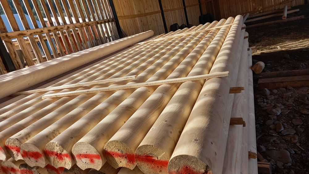 Будівництво будинків клеєного оциліндрованого профільованого бруса