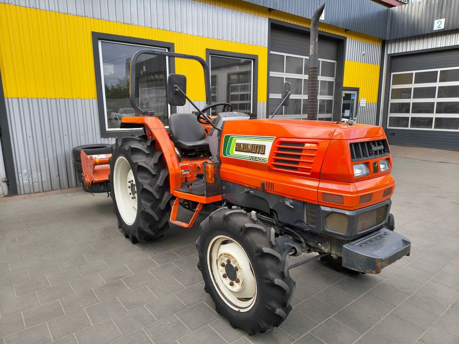 Японський трактор Hinomoto Nx 400, Kubota GL 400