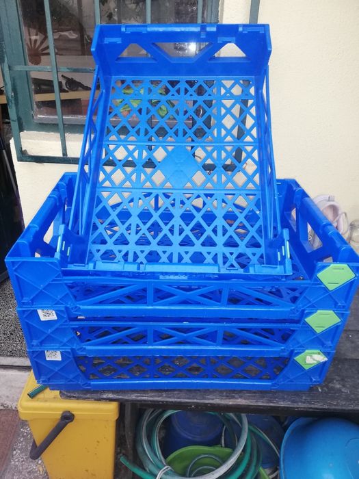 caixas de arrumacao/transporte.